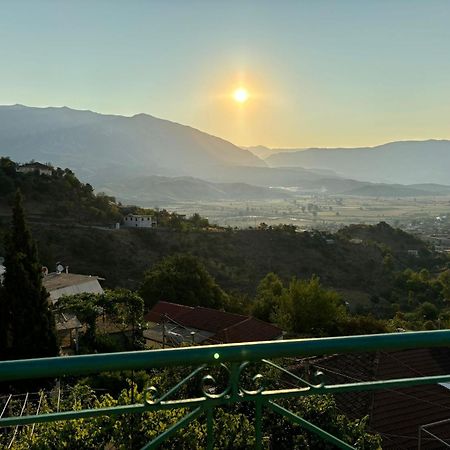 Relax Camping Gjirokastra Kültér fotó