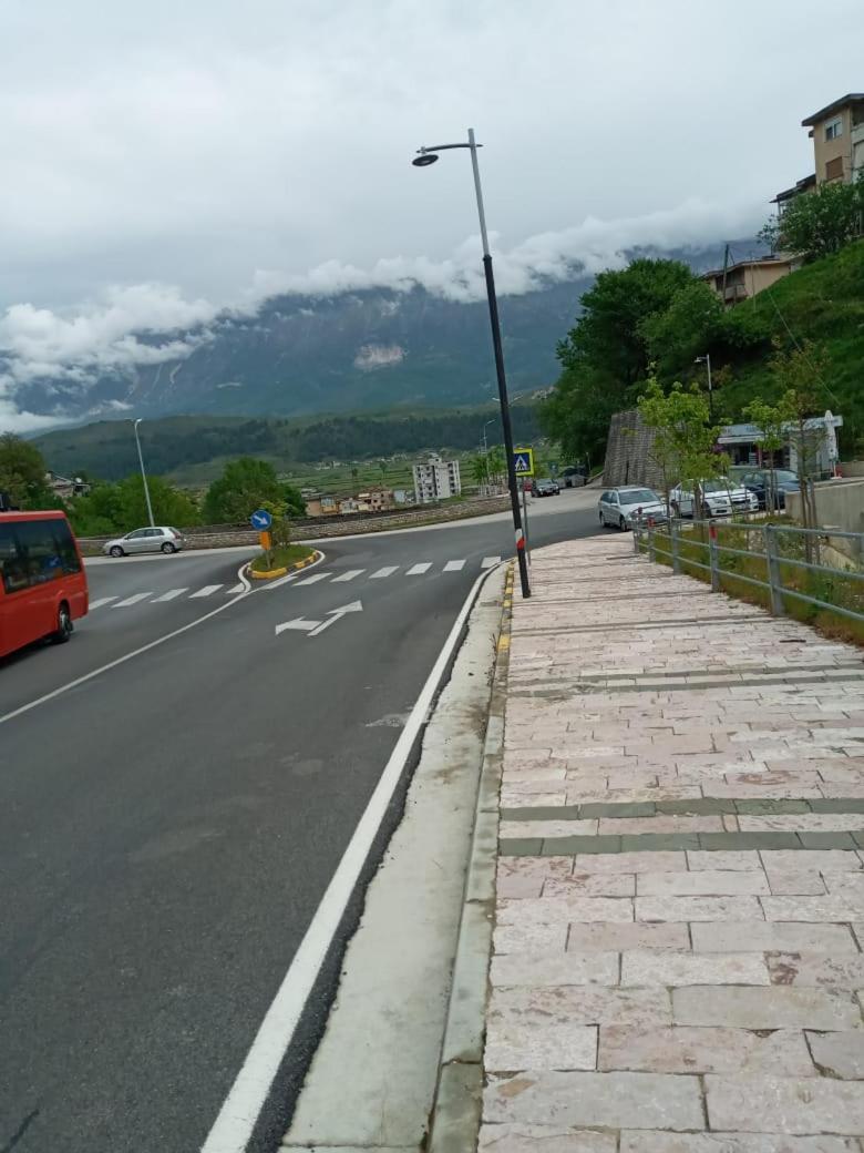 Relax Camping Gjirokastra Kültér fotó