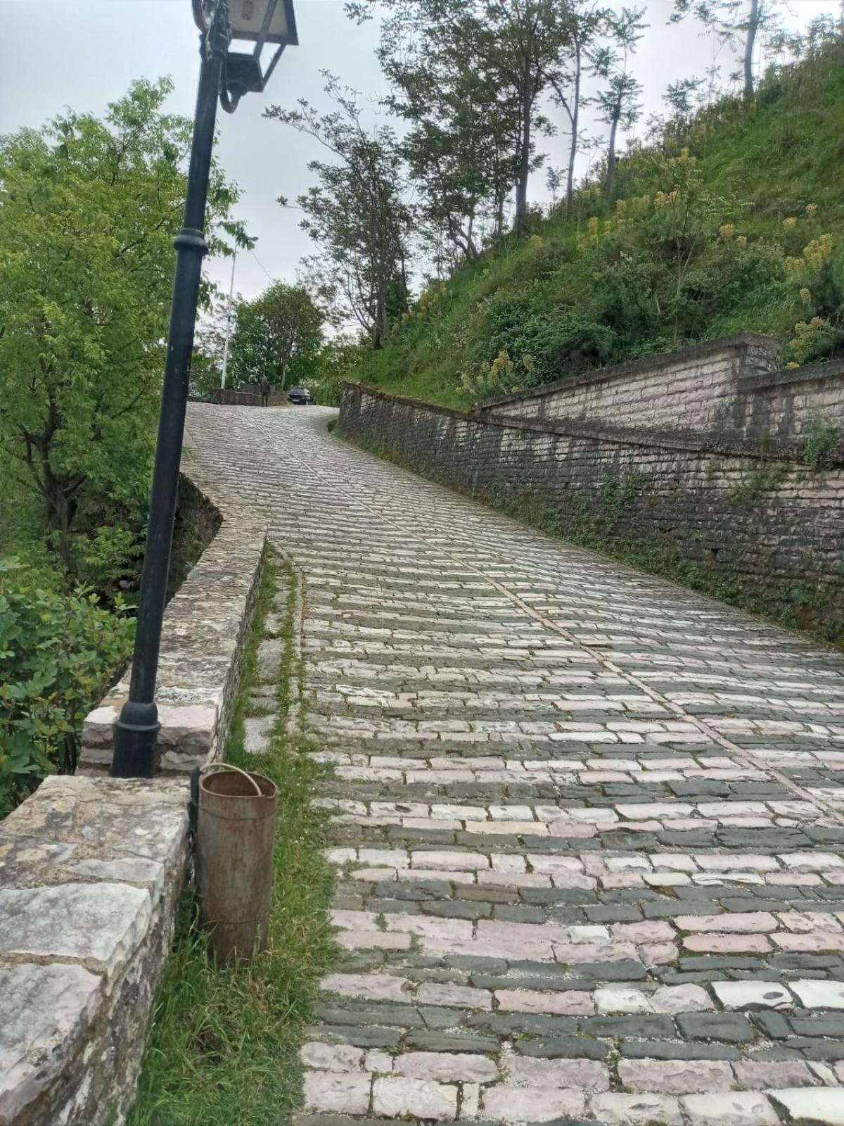 Relax Camping Gjirokastra Kültér fotó