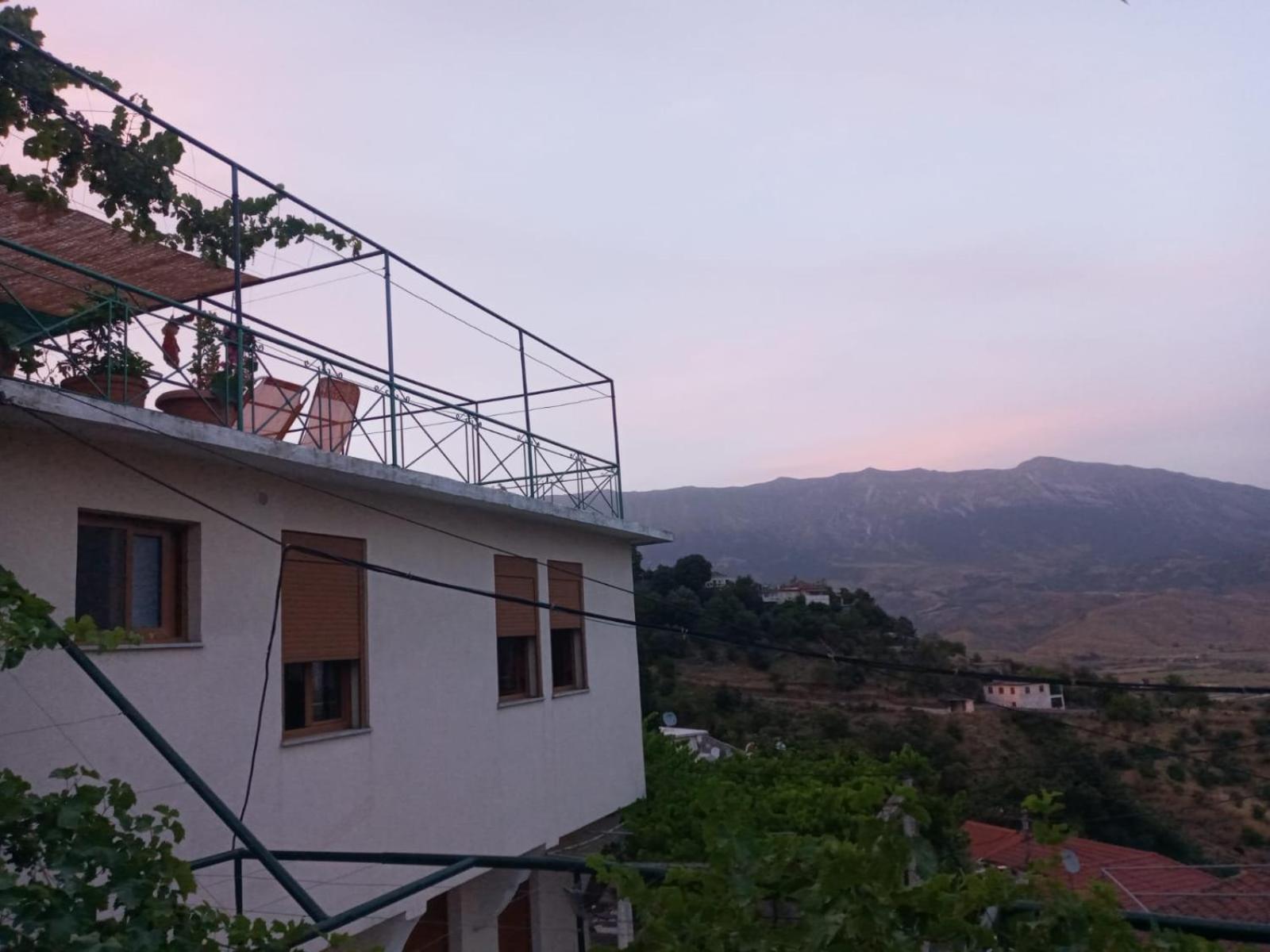 Relax Camping Gjirokastra Kültér fotó