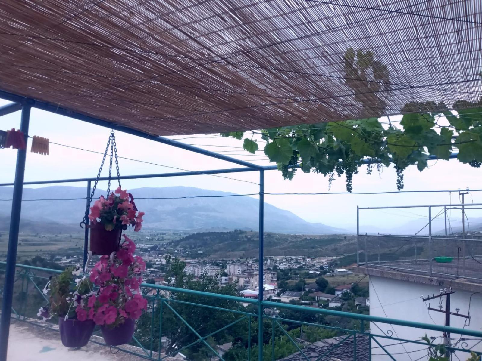 Relax Camping Gjirokastra Kültér fotó